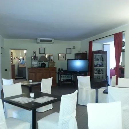 Hotel Borgo La Collina 3*