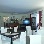 Hotel Borgo La Collina 3*