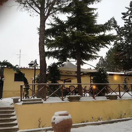 Borgo La Collina فندق