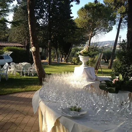 Borgo La Collina ホテル