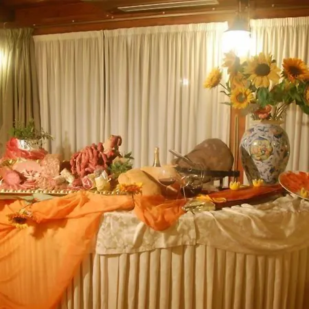 Borgo La Collina 3*