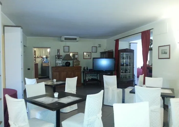 Hotel Borgo La Collina 3*